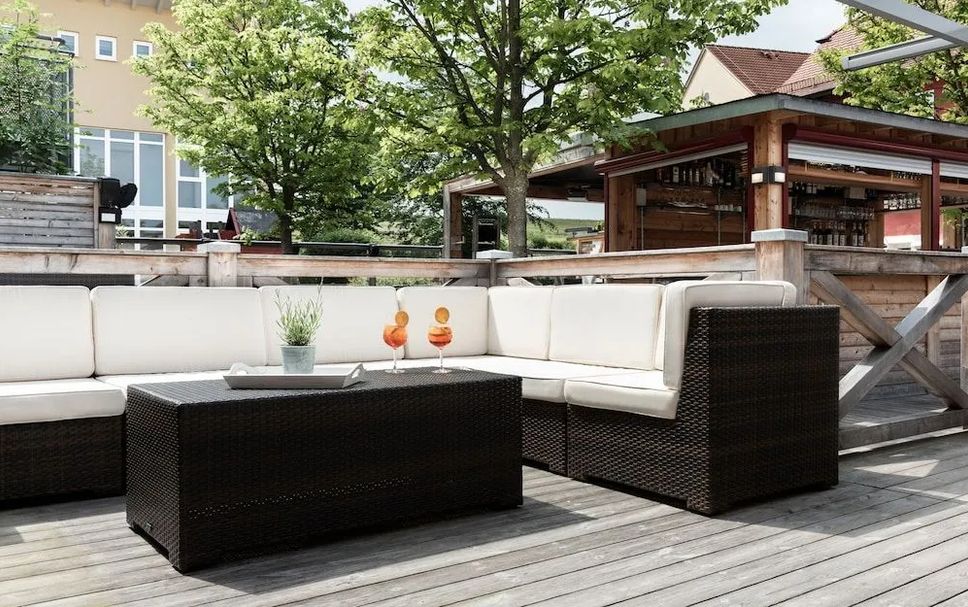 Patio Gambar
