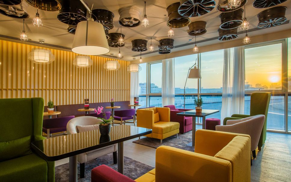 Balai Menunggu Gambar