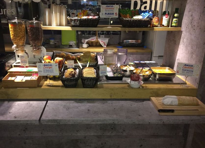 Buffet Gambar