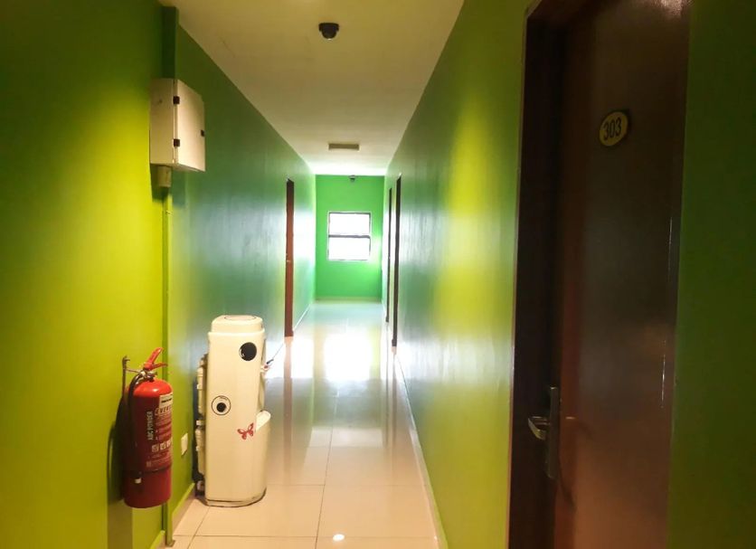 hallway Gambar