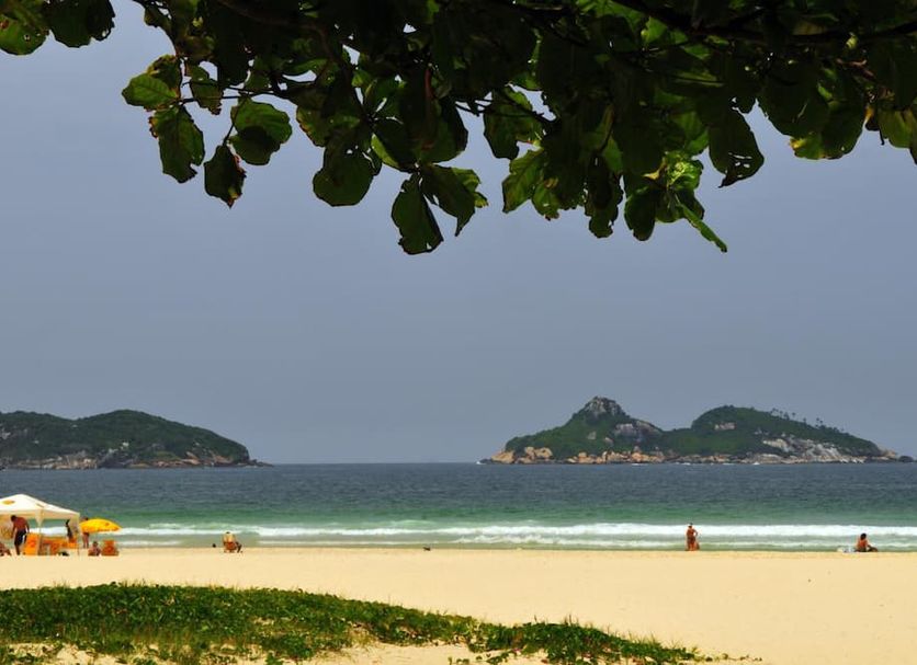 Pantai Gambar