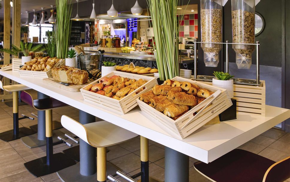 Buffet Gambar