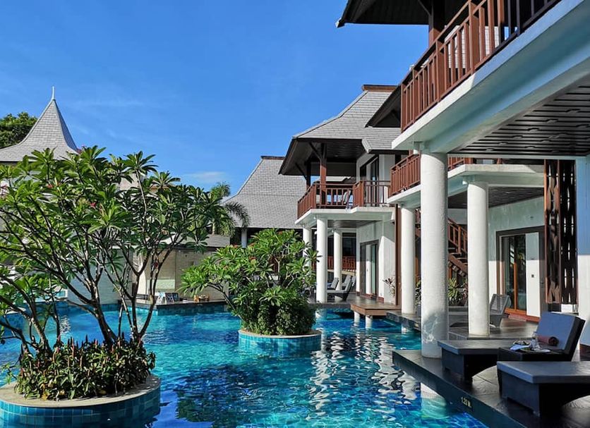 Kolam renang Gambar