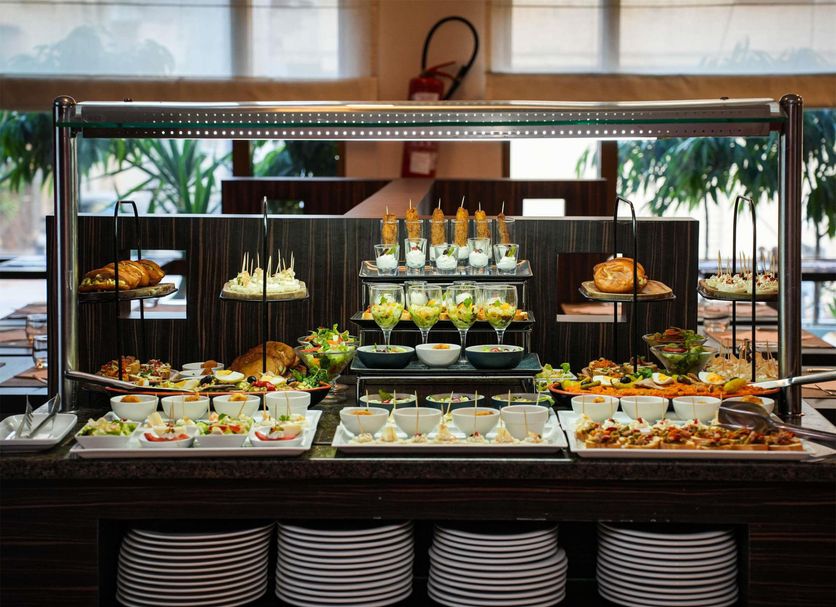 Buffet Gambar