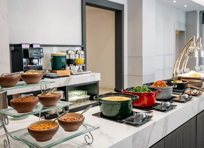 Buffet Gambar