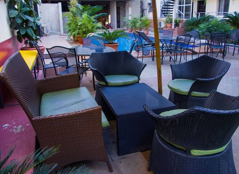 Patio Gambar
