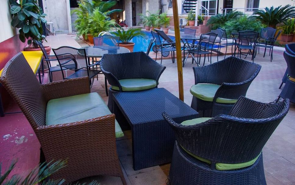 Patio Gambar