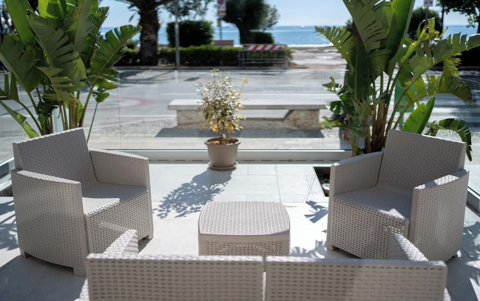 Patio Gambar