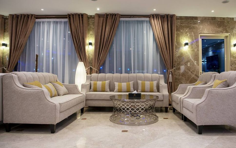 Balai Menunggu Gambar