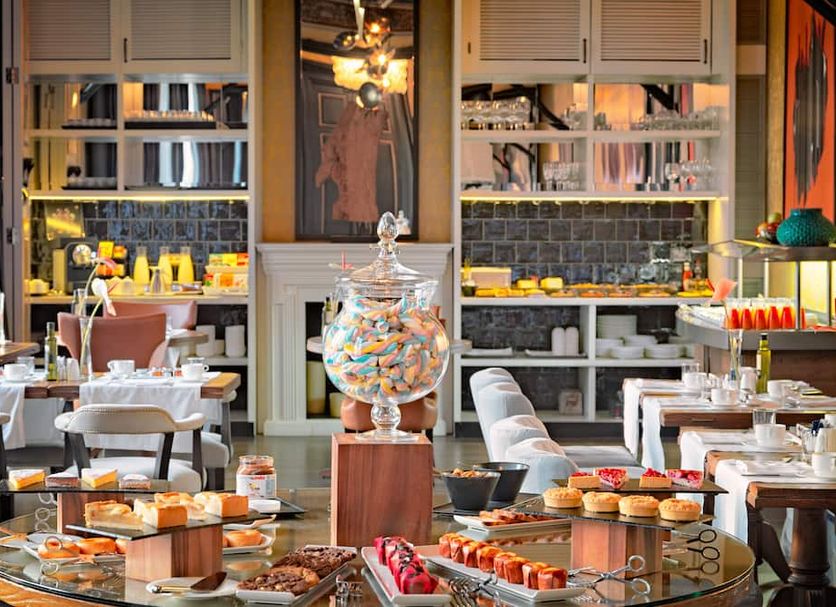 Buffet Gambar