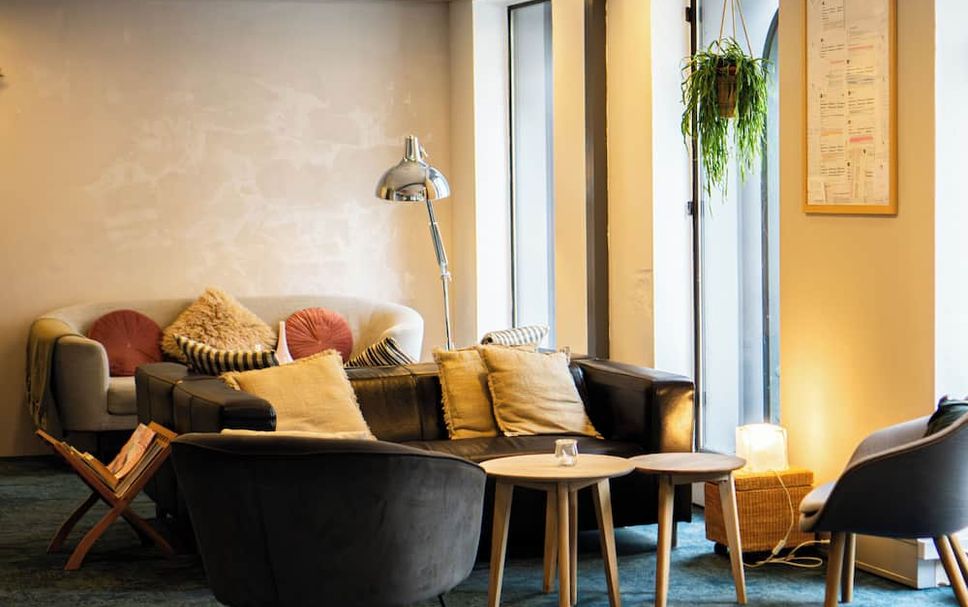 Balai Menunggu Gambar