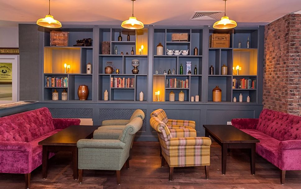 Balai Menunggu Gambar