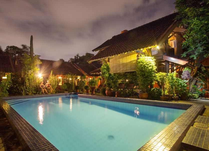 Kolam renang Gambar