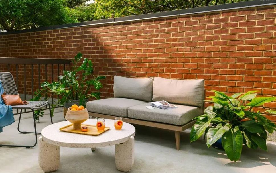 Patio Gambar