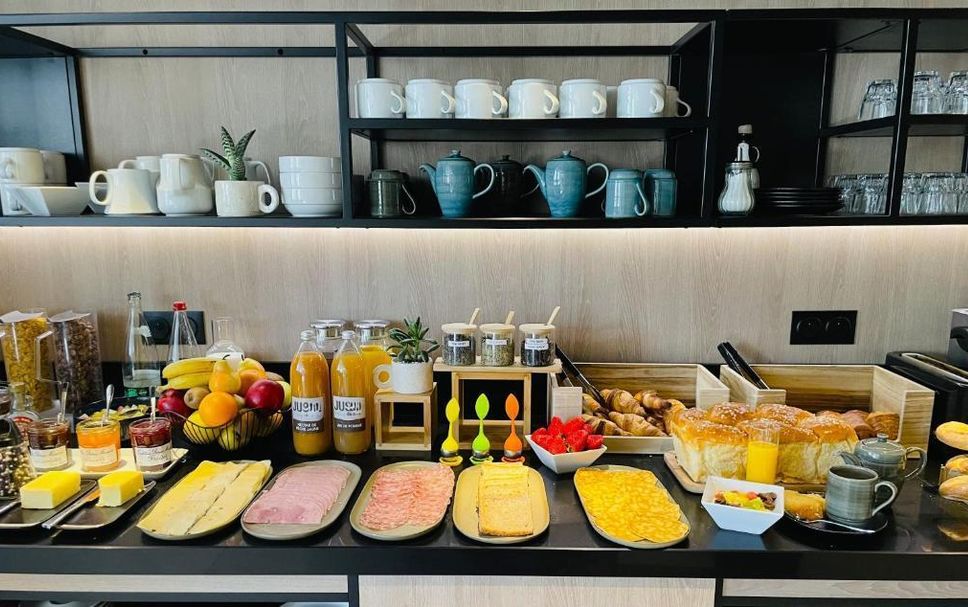 Buffet Gambar