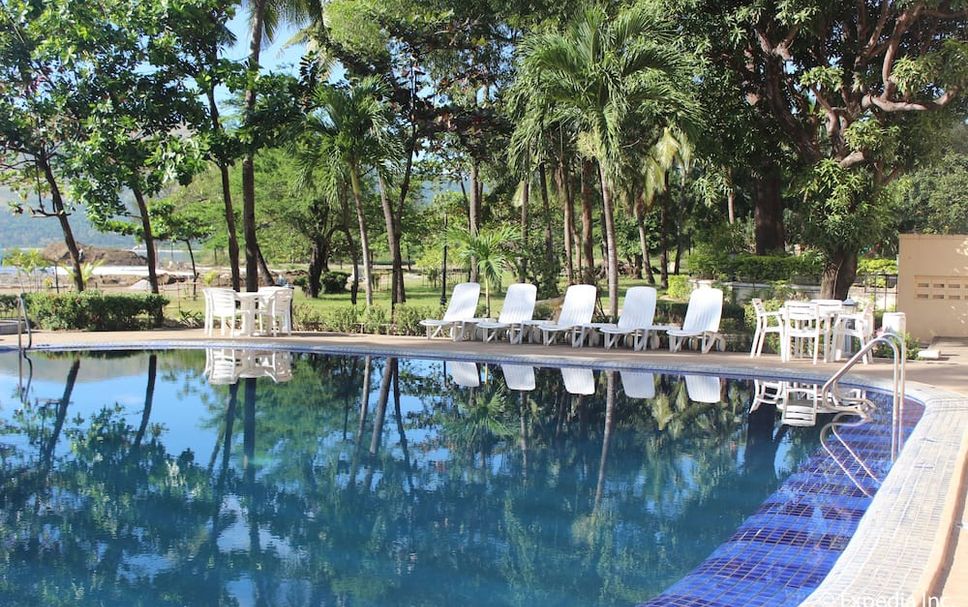 Kolam renang Gambar
