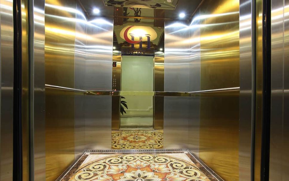 hallway Gambar