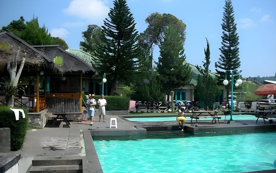 Kolam renang Gambar