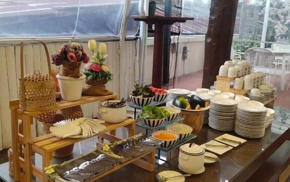 Buffet Gambar