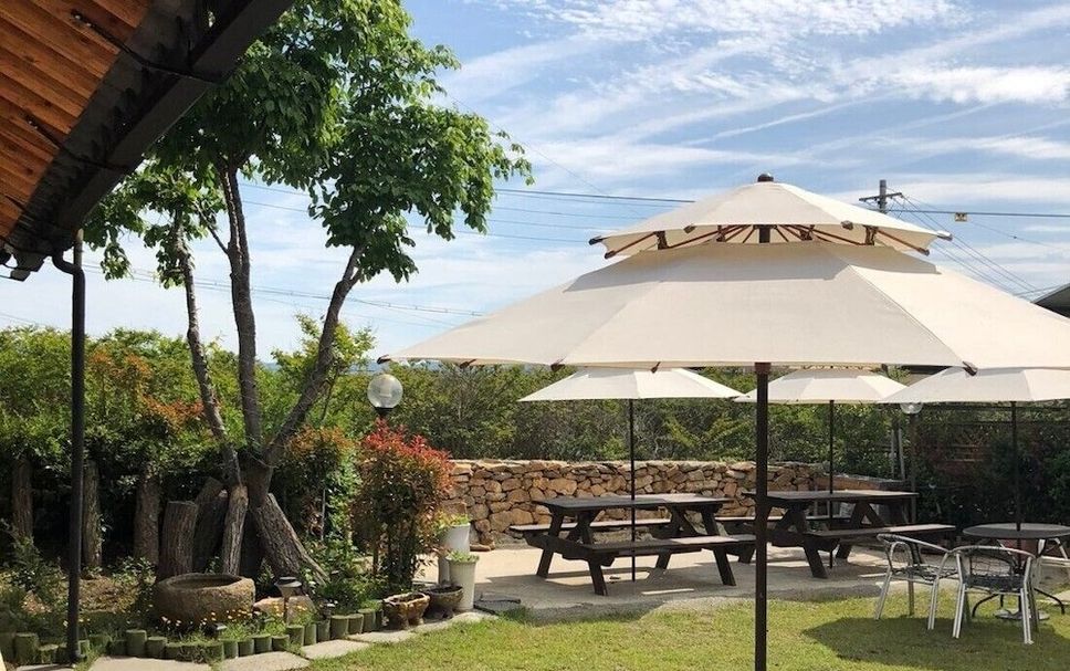 Patio Gambar