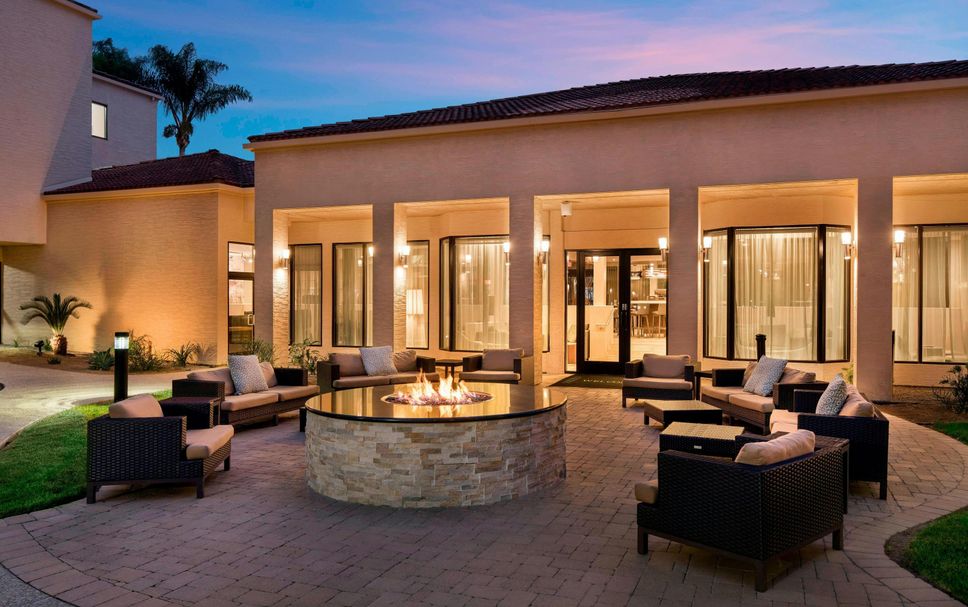 Patio Gambar