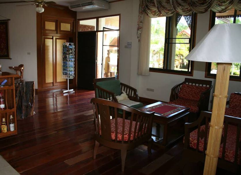 Ruang Tamu Gambar