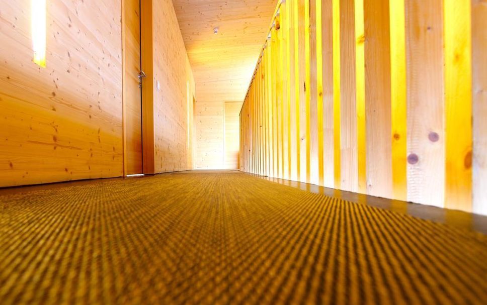 hallway Gambar