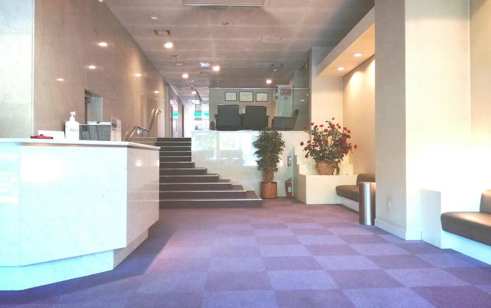 Meja Penyambut Tetamu Gambar