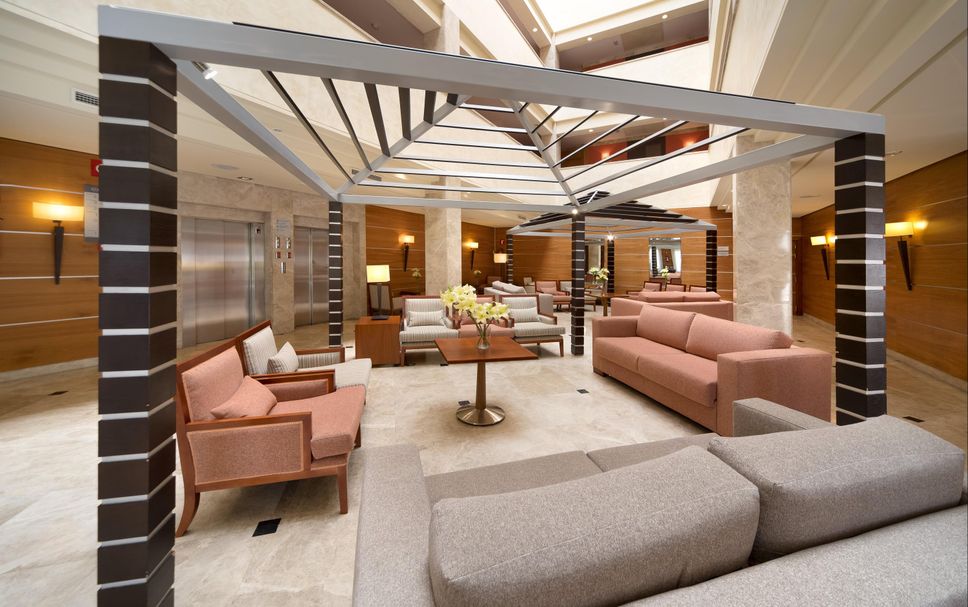 Balai Menunggu Gambar