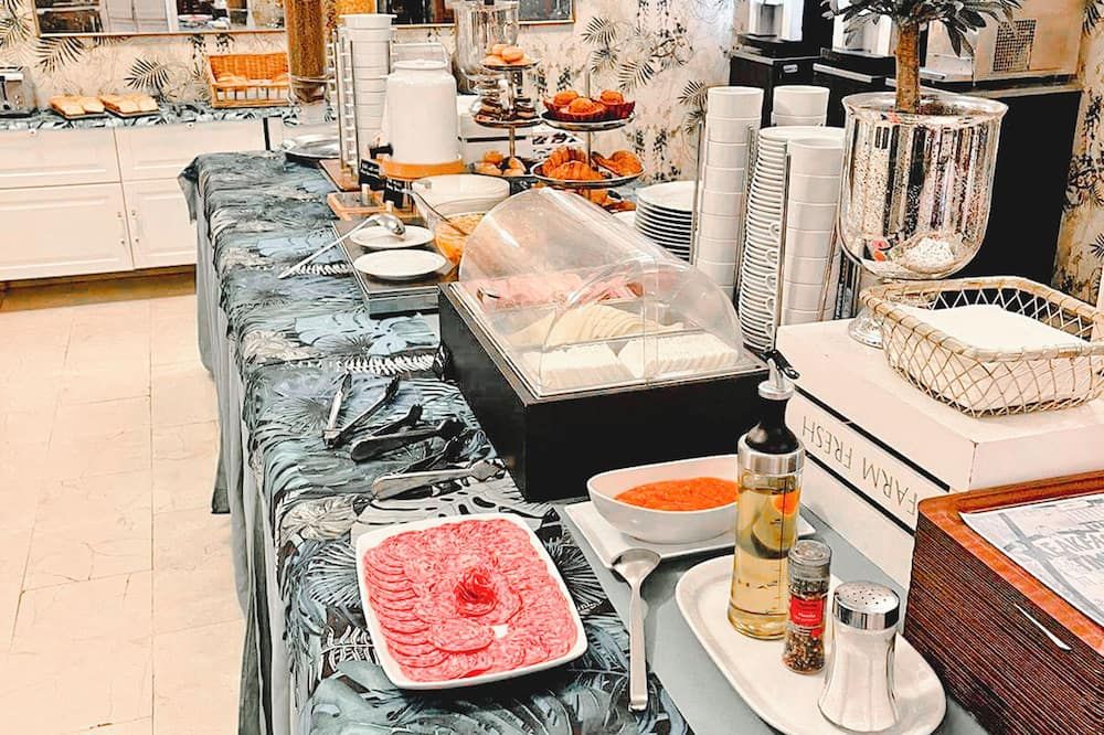 Buffet Gambar
