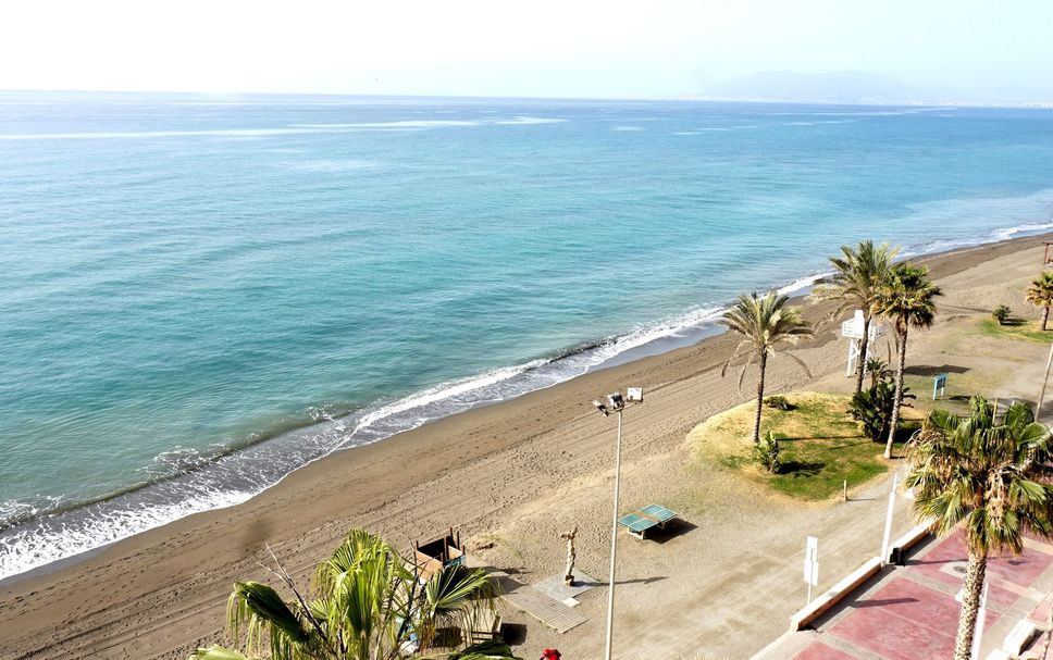 Pantai Gambar