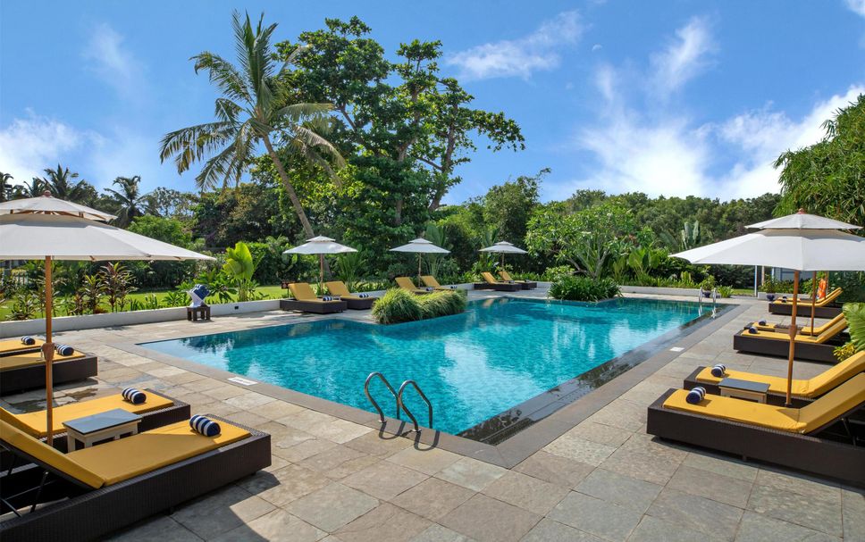 Kolam renang Gambar