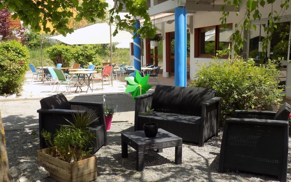 Patio Gambar