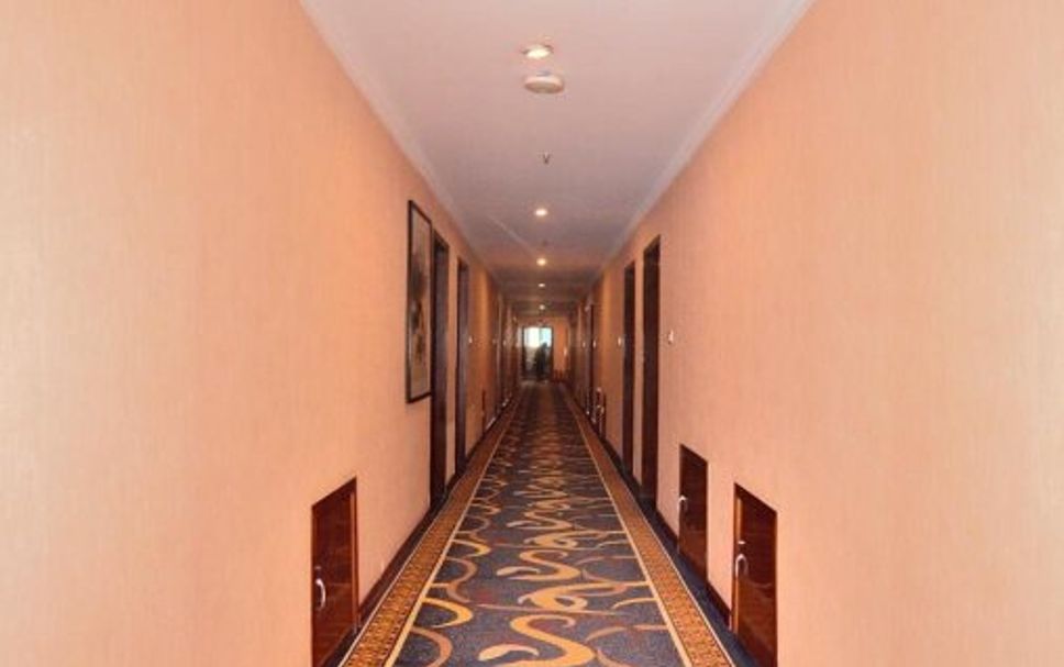 hallway Gambar