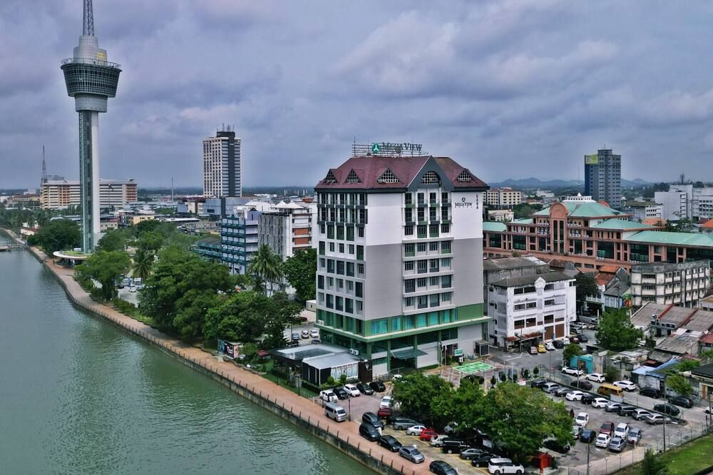 Pemandangan luar
