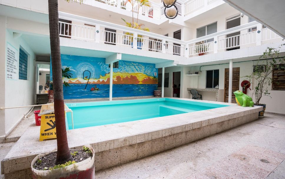 Kolam renang Gambar
