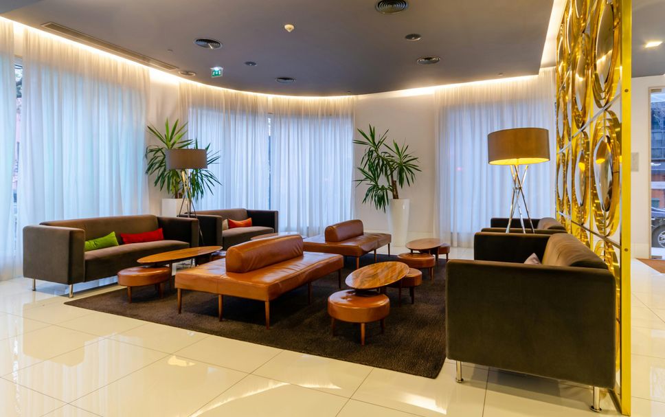 Balai Menunggu Gambar