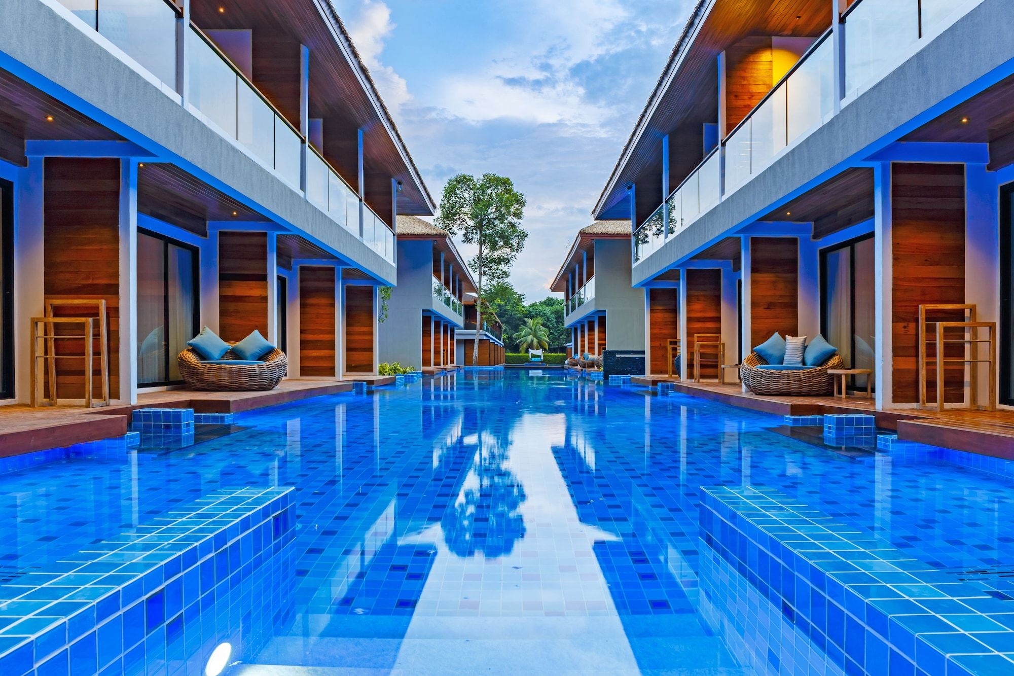 Kolam renang Gambar