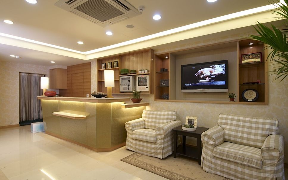 Meja Penyambut Tetamu Gambar