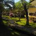 Pemandangan luar