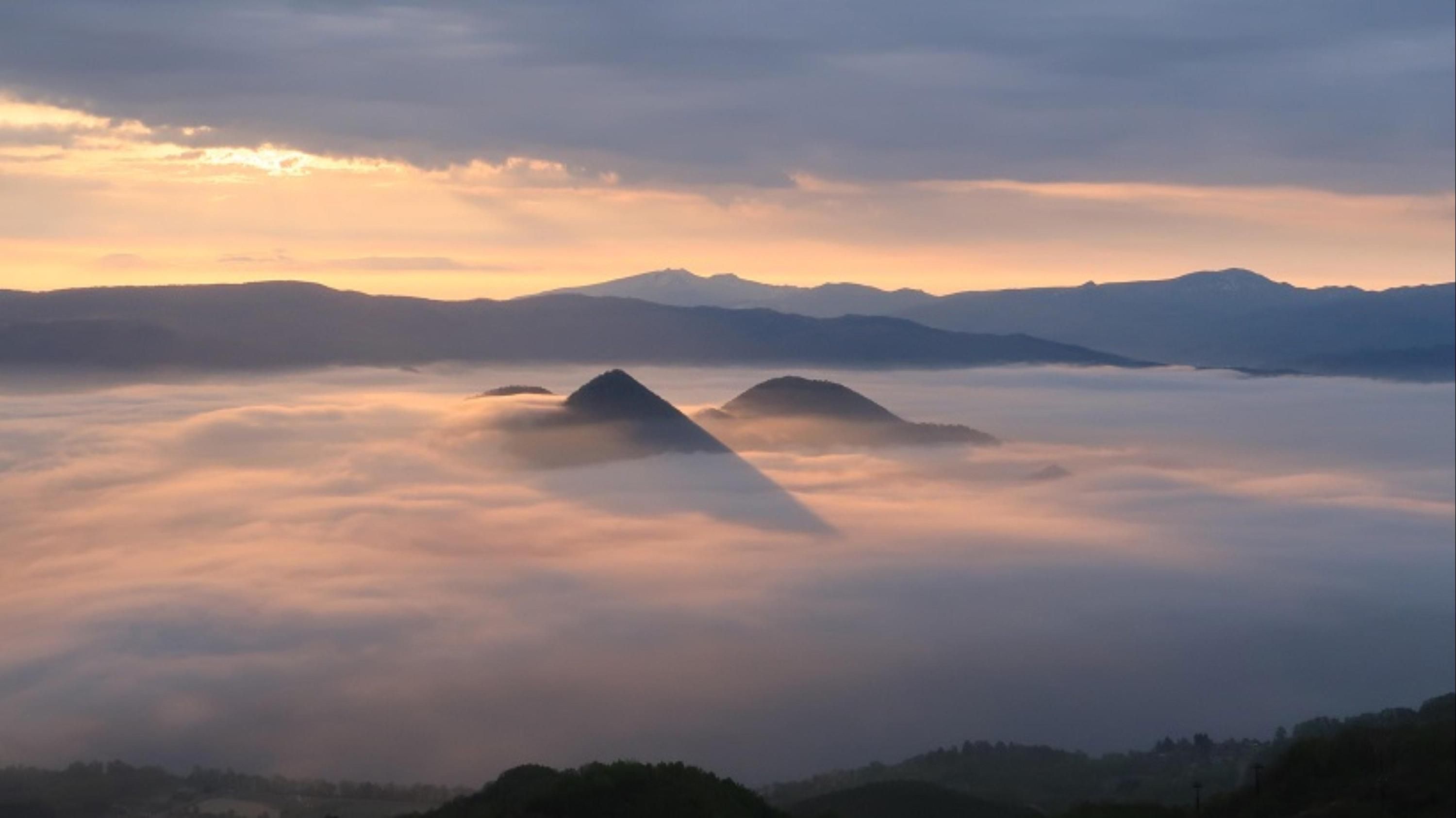 Pemandangan luar