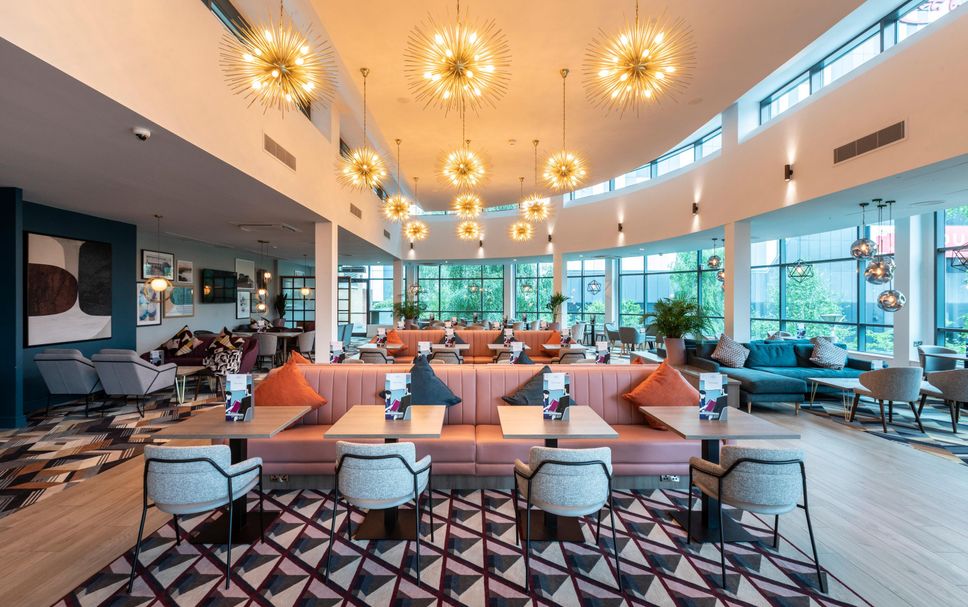 Balai Menunggu Gambar