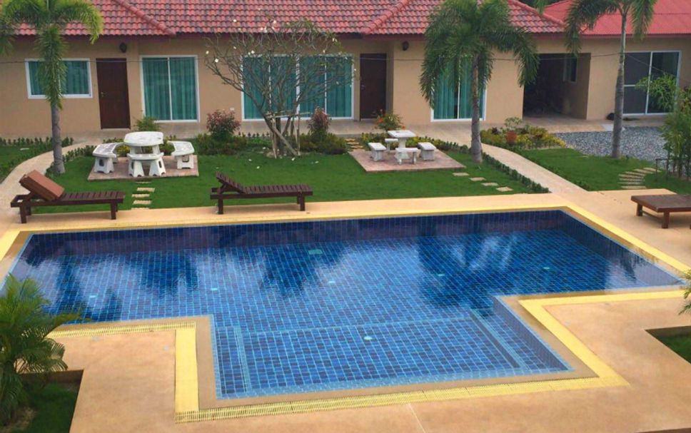 Kolam renang Gambar