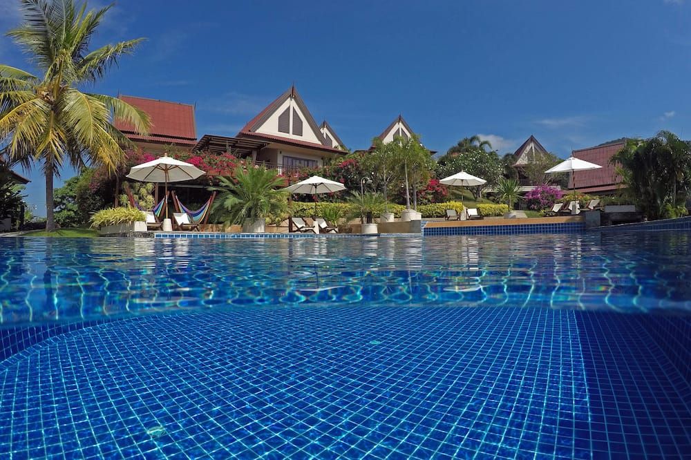 Kolam renang Gambar
