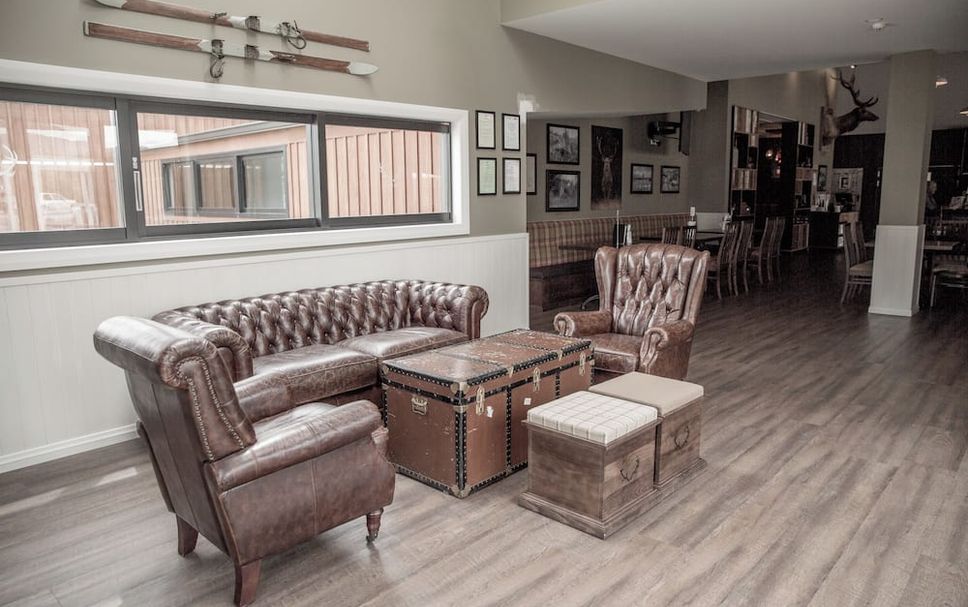 Balai Menunggu Gambar