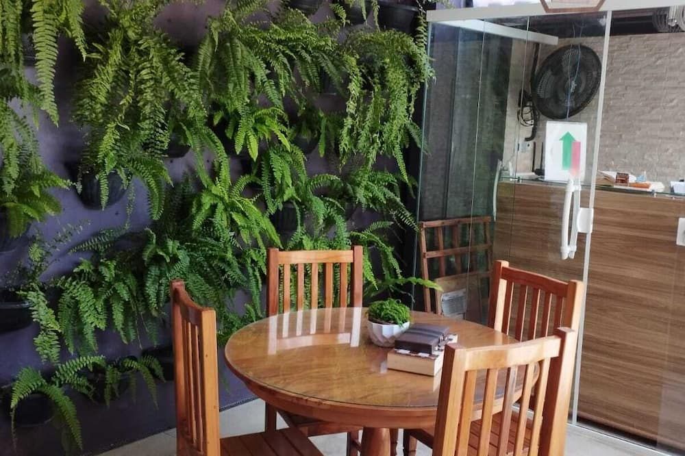 Patio Gambar