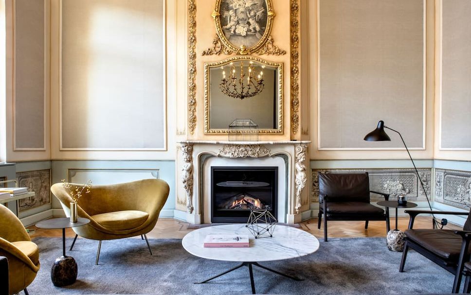 Balai Menunggu Gambar