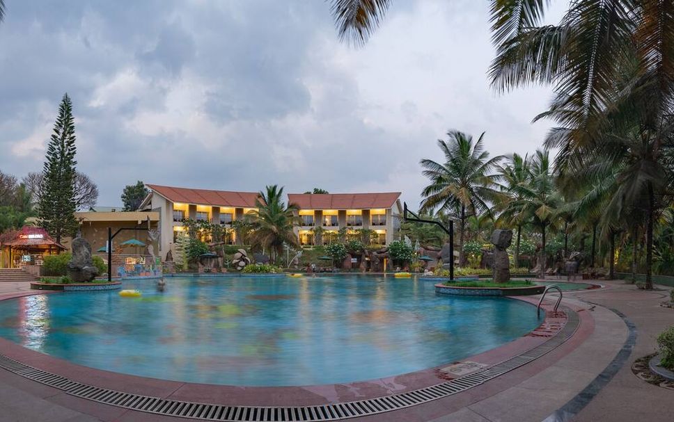 Kolam renang Gambar