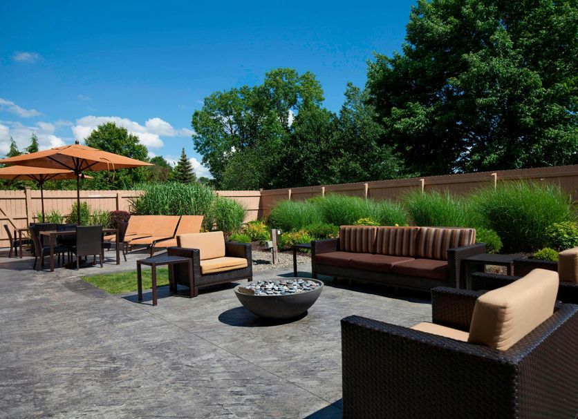Patio Gambar