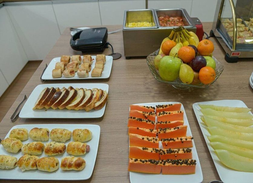 Buffet Gambar